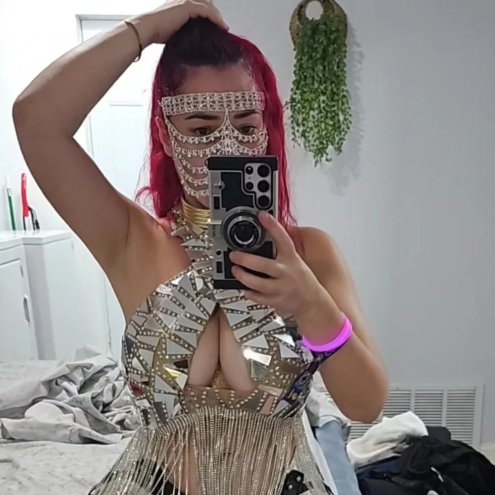 CRYSTAL FACE MASK
